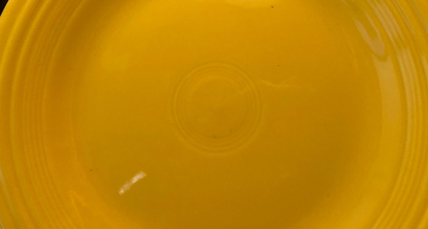 FIESTA Classic Rim luncheon Plates