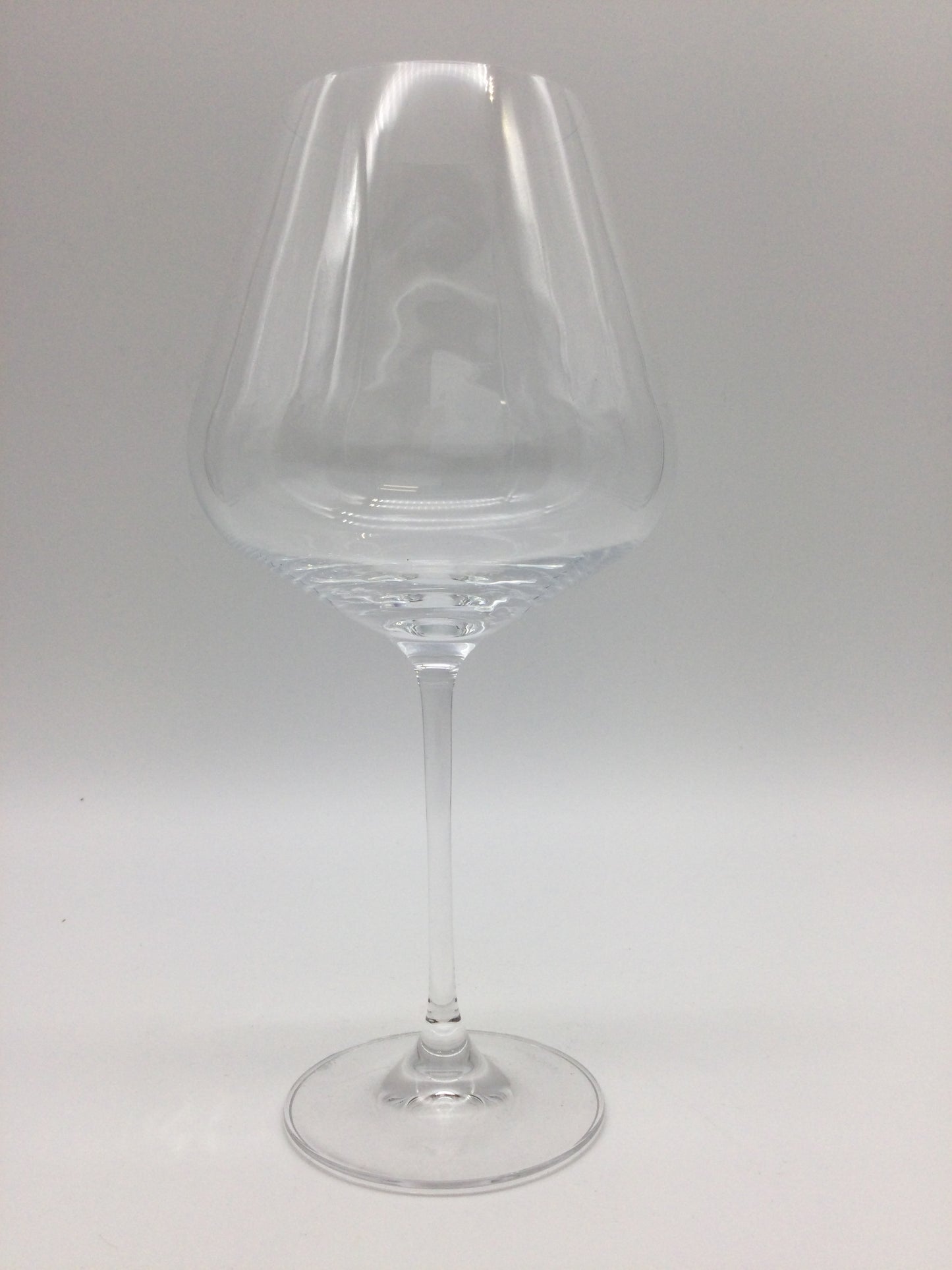 Hong Kong Hip Burgundy Wine Glass